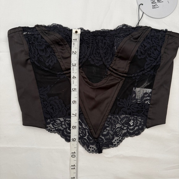 **NWT**PRINCESS POLLY Harto Lace Strapless Corset Top Black SIZE 4 - Picture 5 of 8